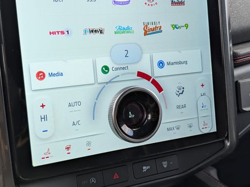 Certified 2022 Ford Expedition Limited image 20