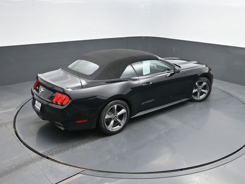 Used 2017 Ford Mustang Convertible w/ Equipment Group 051A image 31