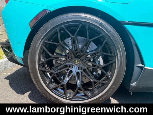 Used 2026 Lamborghini Temerario AWD/4WD image 8