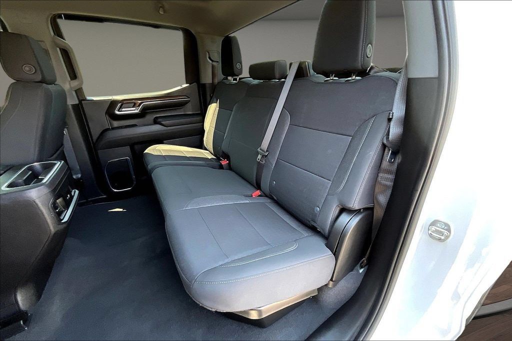 Used 2024 Chevrolet Silverado 1500 RST RWD image 26