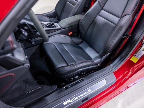 Used 2026 Porsche 911 Carrera S RWD image 41