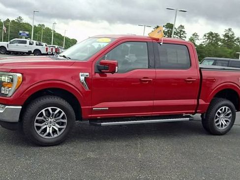 Certified 2021 Ford F150 Lariat w/ Equipment Group 501A Mid AWD/4WD image 4