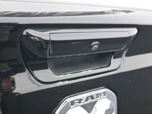 Used 2023 RAM 1500 Big Horn RWD image 32