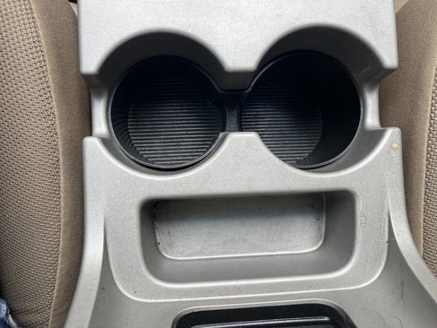 Used 2009 Ford Escape XLT image 25