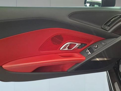 Certified 2022 Audi R8 V10 performance AWD/4WD image 8