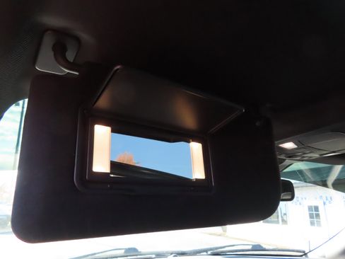 Used 2019 Ford F150 Lariat w/ Equipment Group 502A Luxury image 42