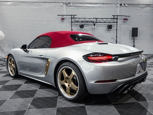 Used 2022 Porsche 718 Boxster image 6