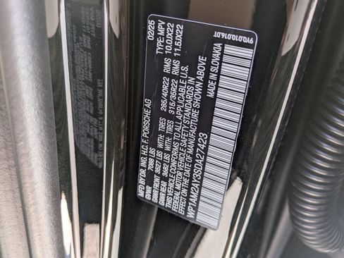 New 2025 Porsche Cayenne Turbo image 28