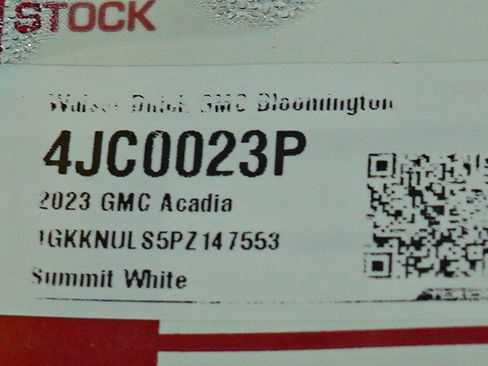 Used 2023 GMC Acadia SLT w/ Elevation Edition image 35