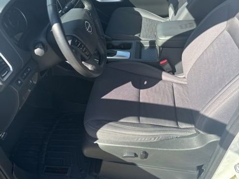 Used 2022 Nissan Frontier SV image 10