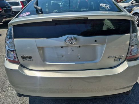 Used 2005 Toyota Prius FWD image 3