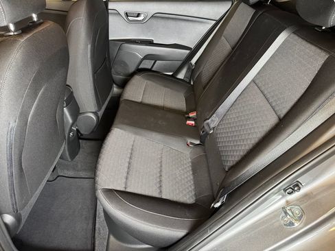Used 2022 Kia Rio S FWD image 21
