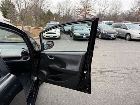 Used 2013 Honda Fit image 24