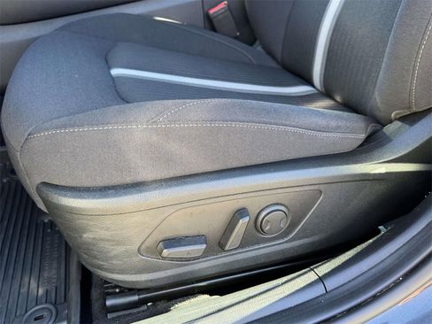 Used 2022 Hyundai Sonata SEL w/ Winter Weather Package image 19