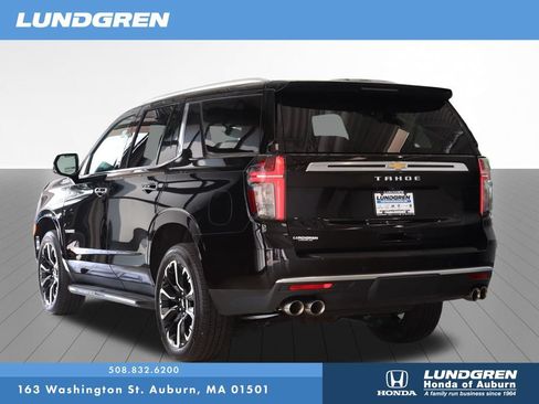 Used 2024 Chevrolet Tahoe High Country AWD/4WD image 3