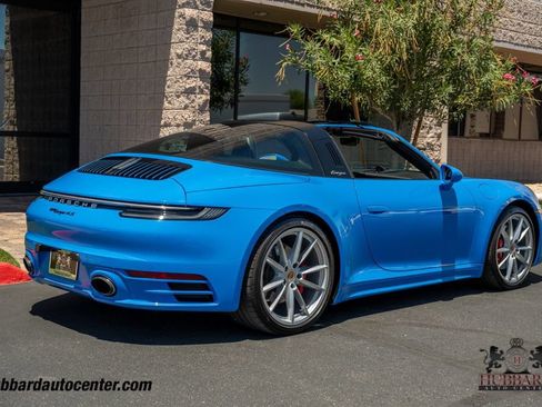 Used 2023 Porsche 911 AWD/4WD image 15