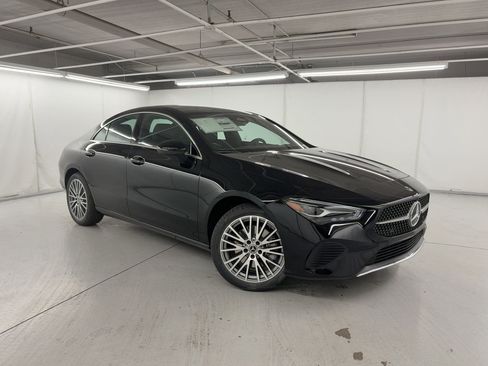 Used 2026 Mercedes-Benz CLA 250 image 7