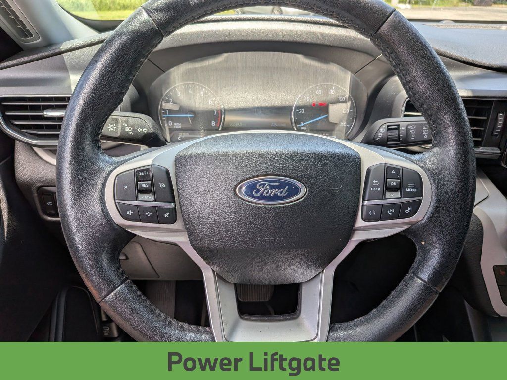 Used 2023 Ford Explorer XLT w/ Equipment Group 202A RWD image 16