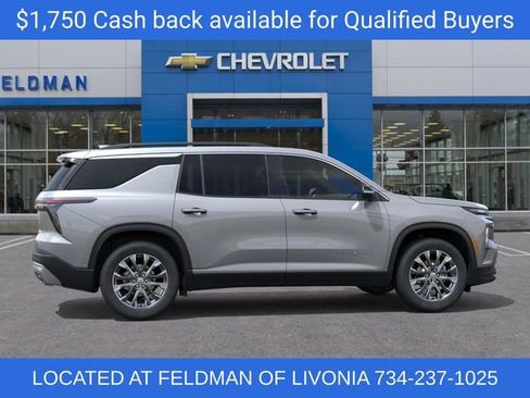New 2026 Chevrolet Traverse LT w/ Sun and Wheel Package AWD/4WD image 5