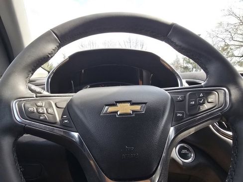 Used 2024 Chevrolet Equinox LT w/ LPO, Floor Liner Package AWD/4WD image 22