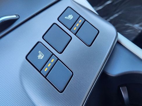 New 2026 Kia Sportage EX image 21