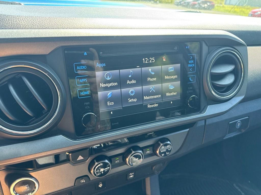 Used 2017 Toyota Tacoma TRD Sport w/ Tow Package RWD image 26