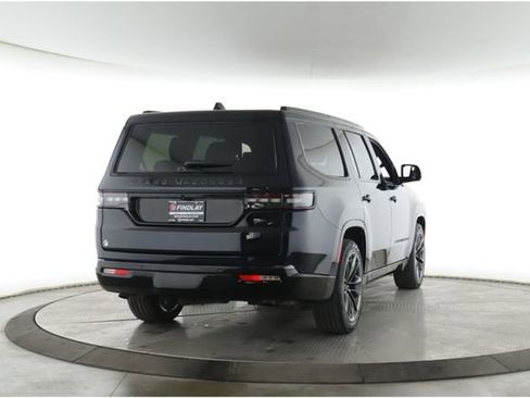 Used 2025 Jeep Grand Wagoneer Series II Obsidian w/ Quick Order Packagew 28T image 7