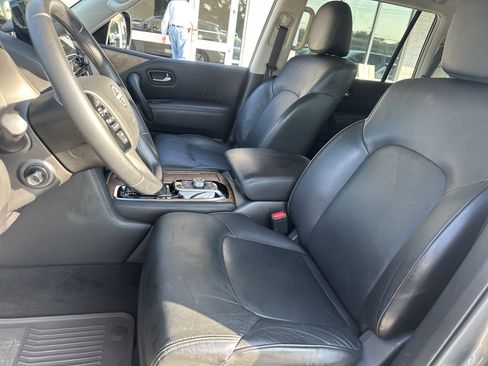 Used 2022 Nissan Armada SL RWD image 11