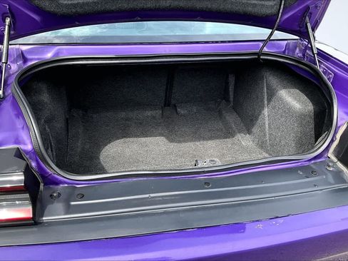 Used 2019 Dodge Challenger R/T Scat Pack w/ Plus Package RWD image 18