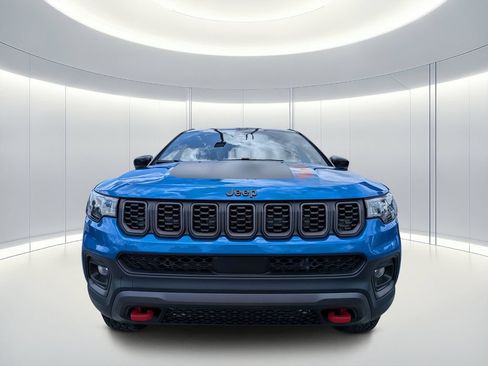New 2026 Jeep Compass Trailhawk w/ Sun, Sound & Navigation Group AWD/4WD image 9