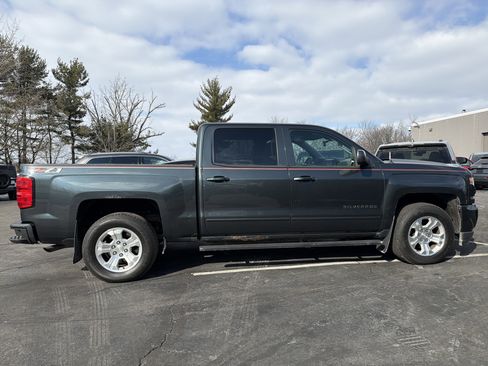 Used 2018 Chevrolet Silverado 1500 LT w/ All Star Edition image 8