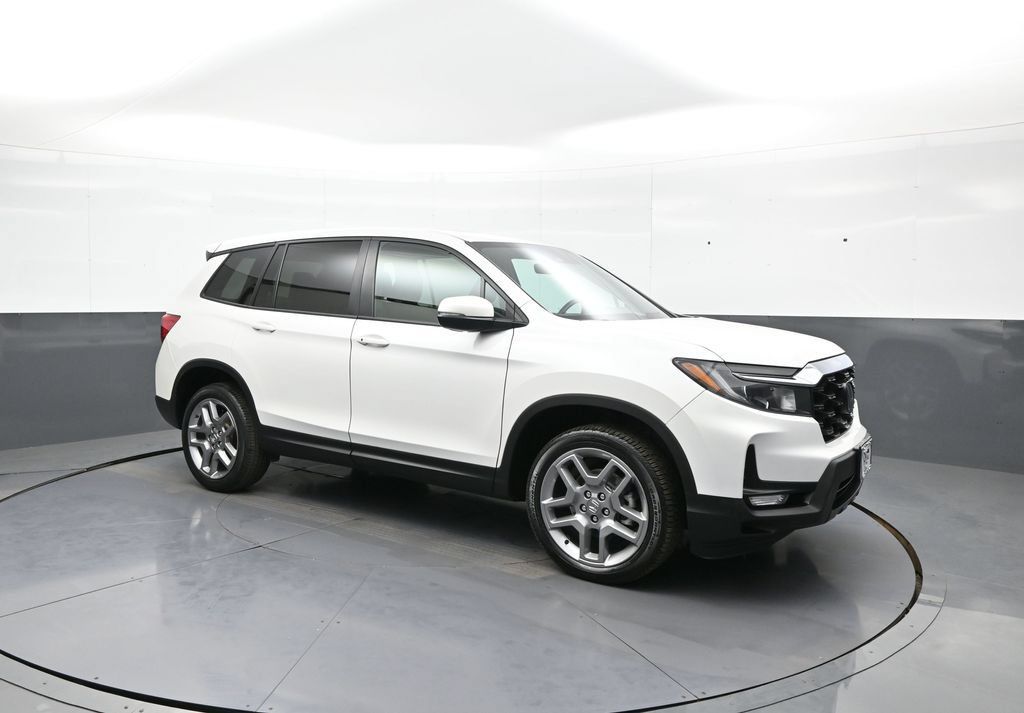 Certified 2023 Honda Passport EX-L image 4
