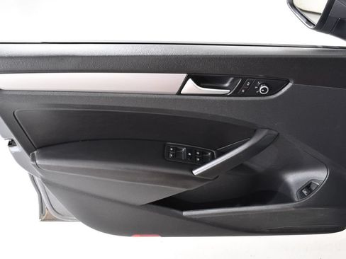 Used 2015 Volkswagen Passat 1.8T Wolfsburg Edition FWD image 26