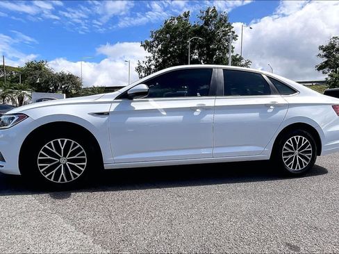 Used 2019 Volkswagen Jetta SEL FWD image 3