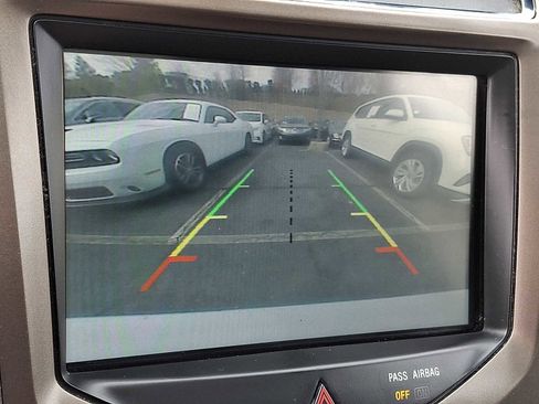 Used 2015 Lincoln MKX AWD w/ Equipment Group 102A image 17