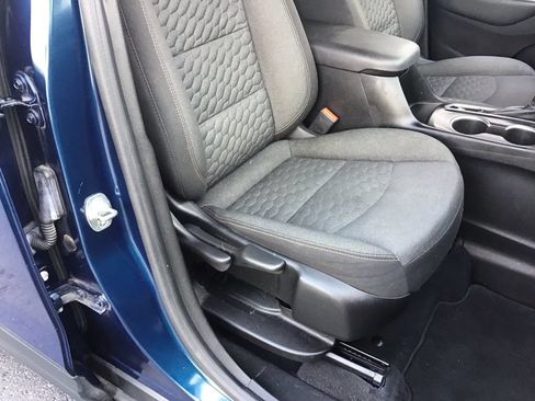 Used 2020 Chevrolet Equinox LT w/ Driver Convenience Package AWD/4WD image 12