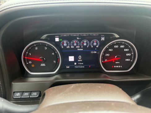 Used 2021 Chevrolet Silverado 3500 LTZ w/ LTZ Convenience Package image 17