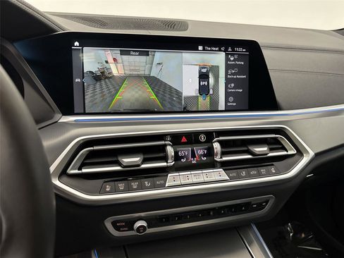 Used 2021 BMW X5 xDrive45e w/ Premium Package image 30