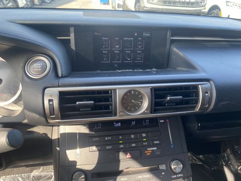 Used 2015 Lexus IS 250 w/ Navigation System Package RWD image 17