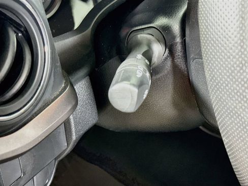 Used 2023 Toyota Tacoma SR5 RWD image 10
