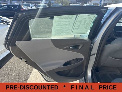 Used 2018 Chevrolet Malibu Hybrid FWD image 39