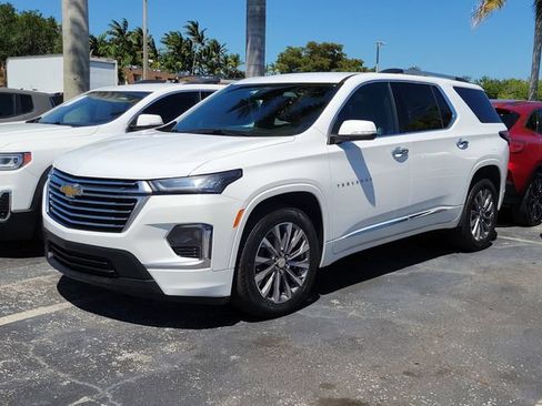Used 2023 Chevrolet Traverse Premier FWD image 31