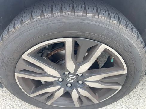 Used 2020 Honda Pilot Touring image 13
