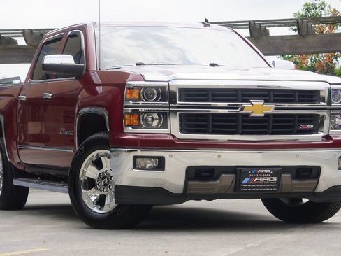 Used 2014 Chevrolet Silverado 1500 LTZ Z71 w/ LTZ Plus Package AWD/4WD image 19
