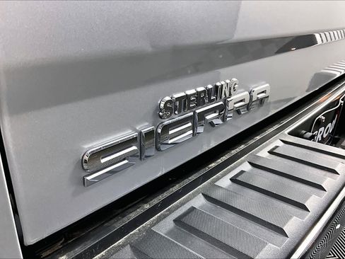 Used 2018 GMC Sierra 1500 SLT w/ Texas SLT Premium Package image 28