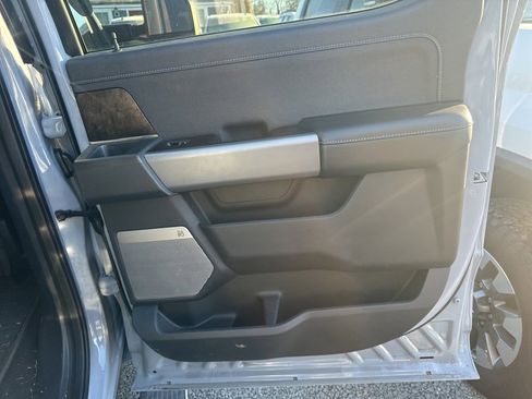 Used 2024 Ford F250 Lariat w/ Lariat Ultimate Package image 7