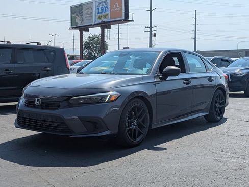 Used 2022 Honda Civic Sport image 9