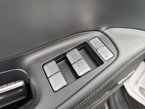 Certified 2025 Lincoln Navigator L Reserve image 21