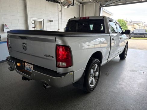 Used 2017 RAM 1500 Big Horn AWD/4WD image 3