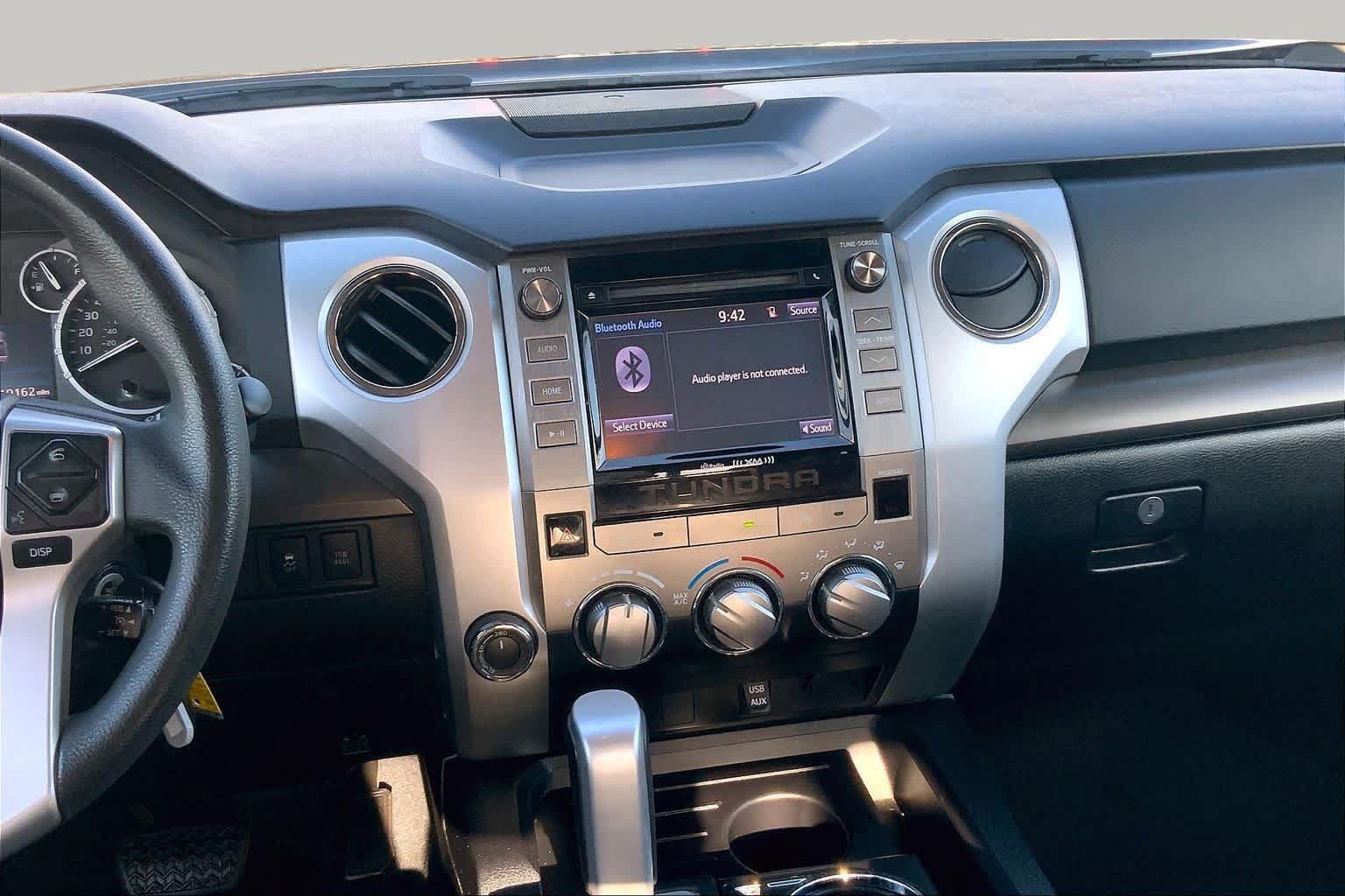 Used 2014 Toyota Tundra SR5 w/ SR5 Upgrade Package AWD/4WD image 7